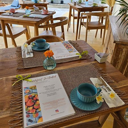 United Colors Of Lembongan Hotel Екстериор снимка