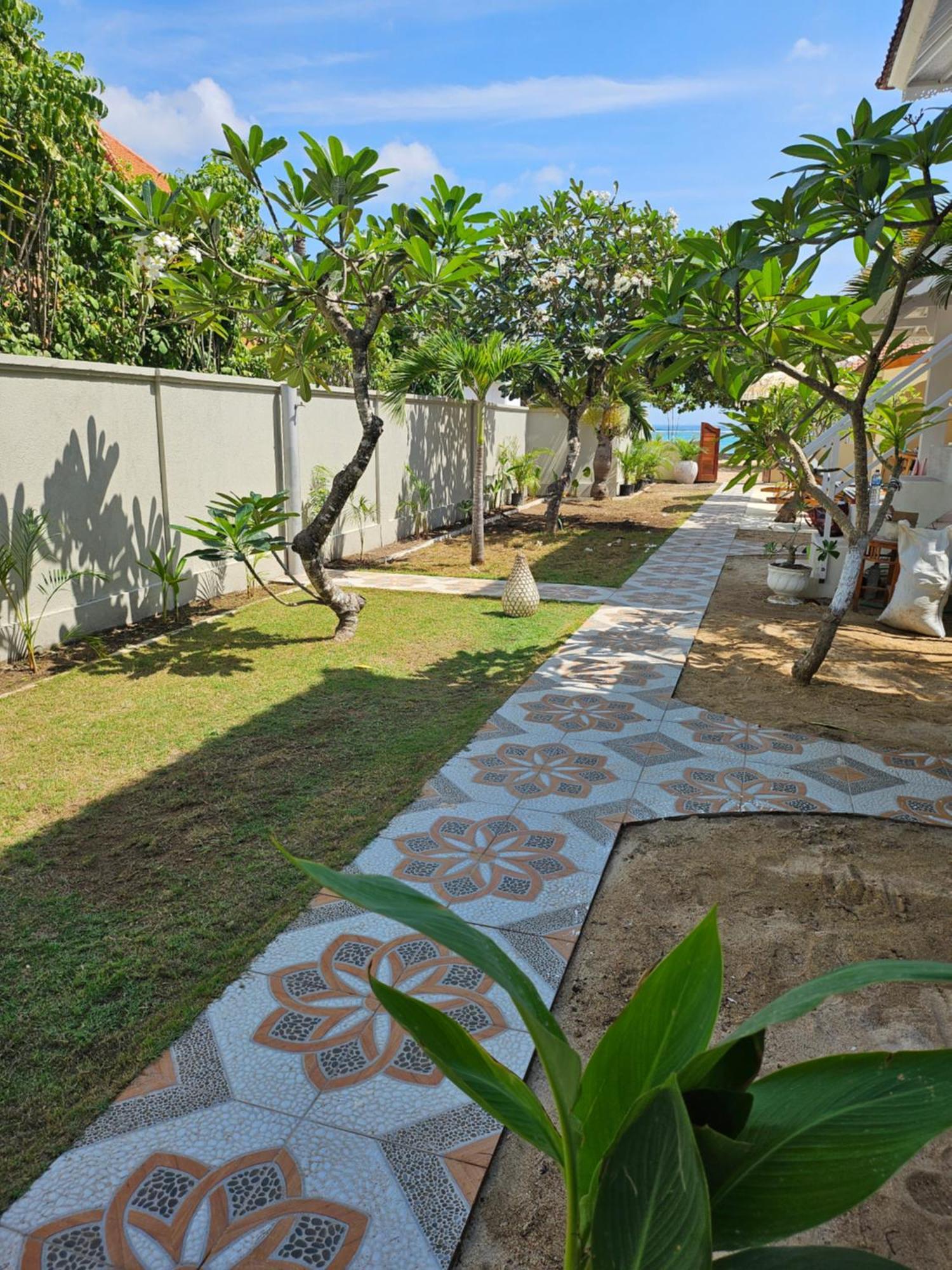 United Colors Of Lembongan Hotel Екстериор снимка